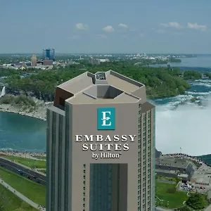 Embassy By Hilton Falls/ Fallsview Hotel Niagarawatervallen
