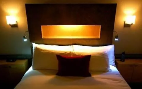 Hotel 71 By Preferred Hotels & Resorts Quebec City