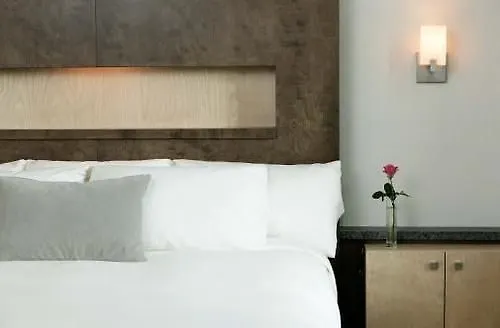 Hotel 71 By Preferred Hotels & Resorts Quebec City