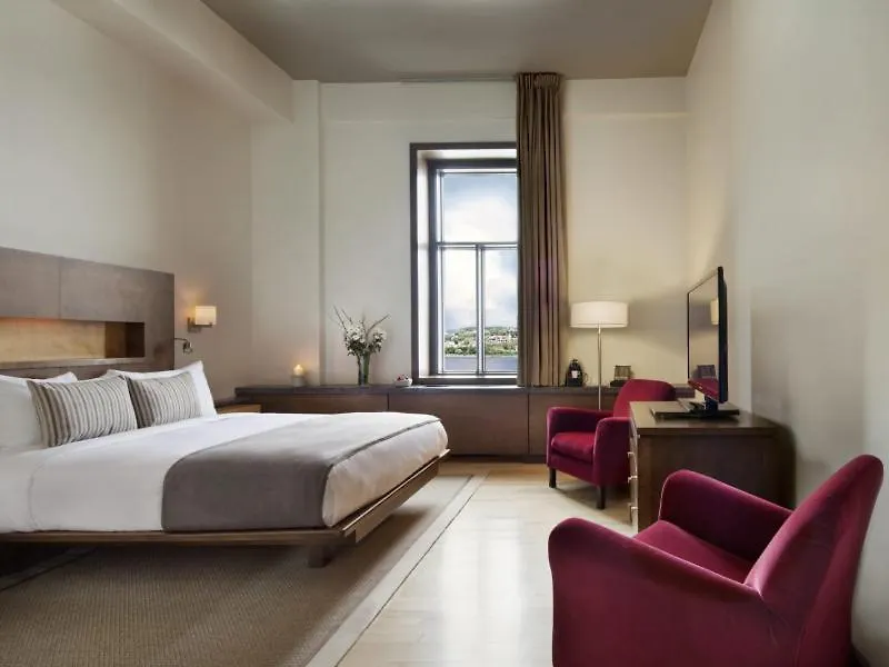 Hotel 71 By Preferred Hotels & Resorts Québec 4*,
